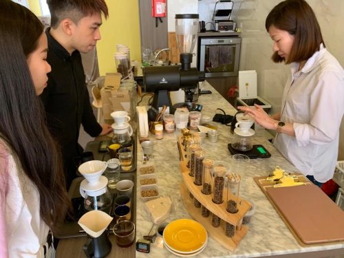 75a6f7 99981ef7907545a5ac3c9b900e1b607e mv2